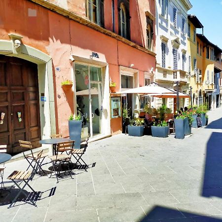 Апартаменти Sotto I Tetti Del Borgo Сполето Екстер'єр фото